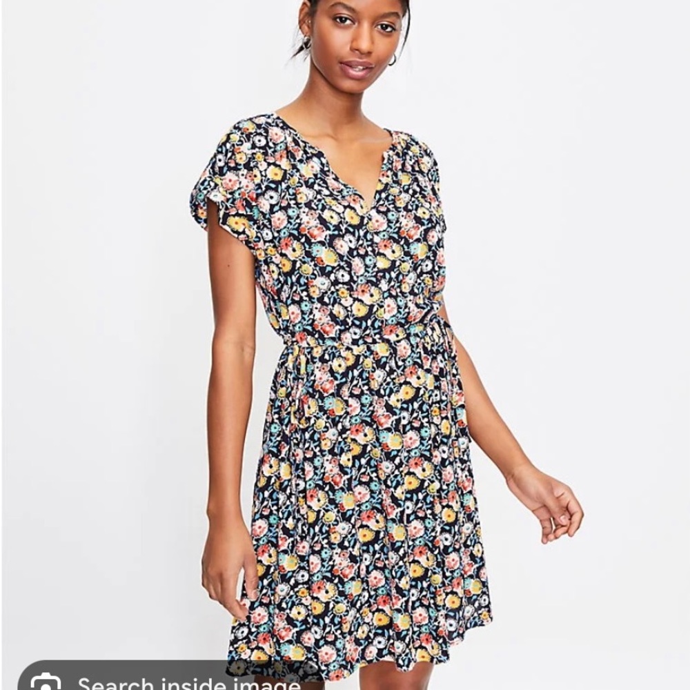 Loft floral dress size small